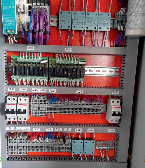 MODIFIED FL-16 ELECTRICAL PANEL